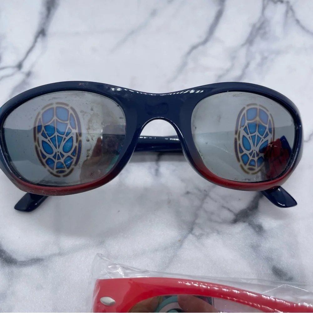 3 Boys Sunglasses 2 Spider-Man & 1 Plain Red Reflective Lenses Some Wear